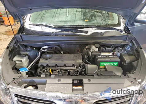 2011 Kia Sportage Lx z USA, uszkodzony, nr VIN KNDPBCA29B7052344